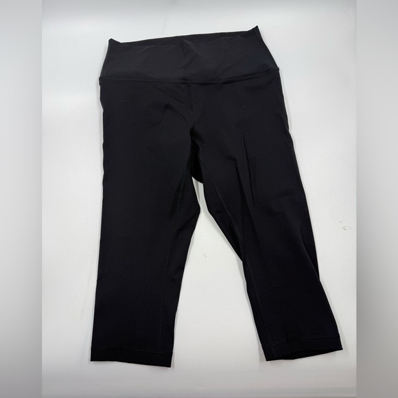 Pants - Lululemon Cropped Capris Leggings Woman Black Size 8